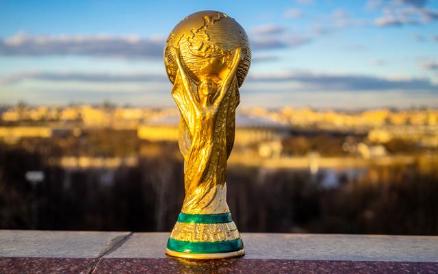 arsene wenger sokong piala dunia setiap dua tahun sekali