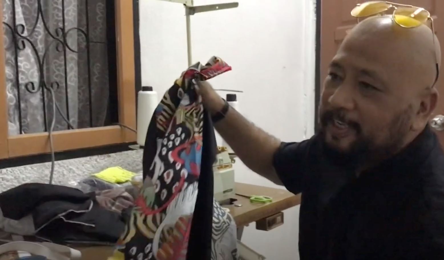 trend seluar ‘separuh rindu’ popular di kelantan cipta fenomena, raih permintaan tinggi 