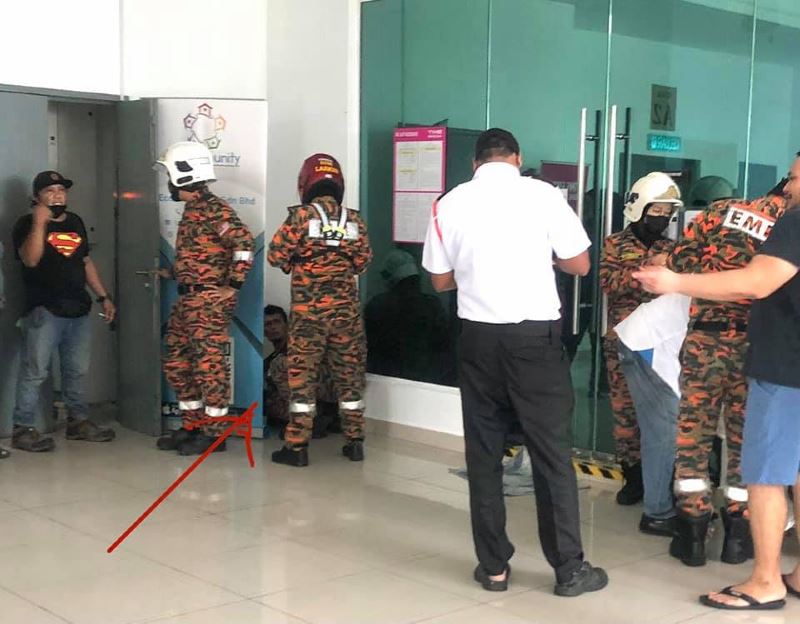 thief in johor bahru caught climbing condominium balconies like spider-man