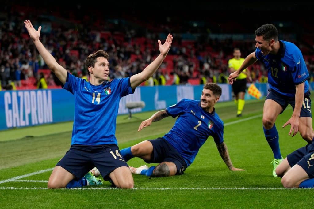 rekod pertemuan memihak pada itali, siapa agaknya juara euro 2020?