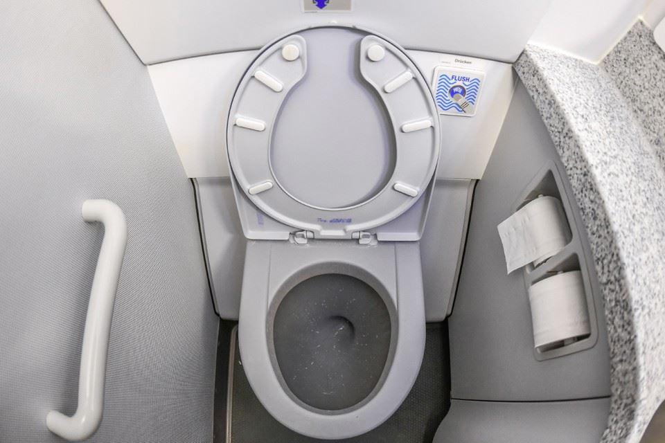 ciptaan ‘tandas mesra alam’, najis manusia ditukar jadi sumber tenaga dan mata wang digital