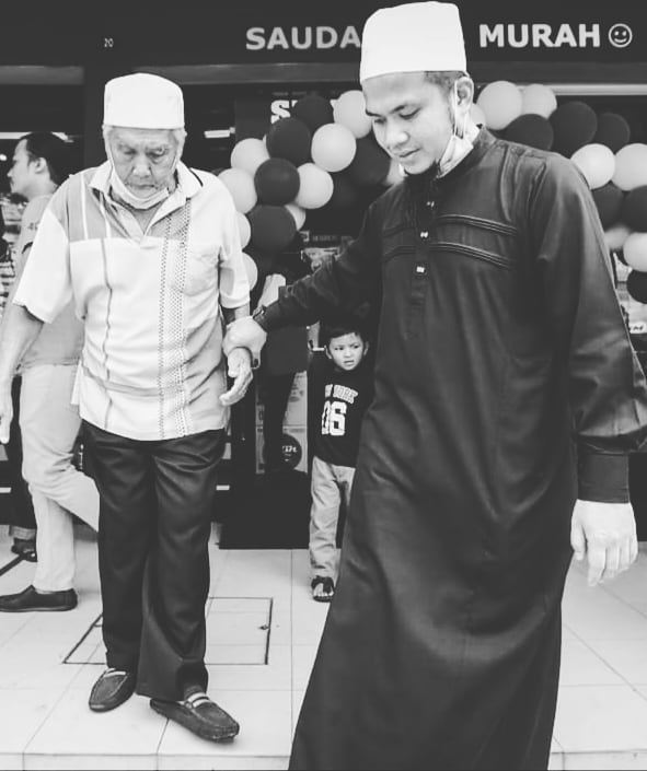 al-fatihah, bapa ustaz ebit lew meninggal dunia