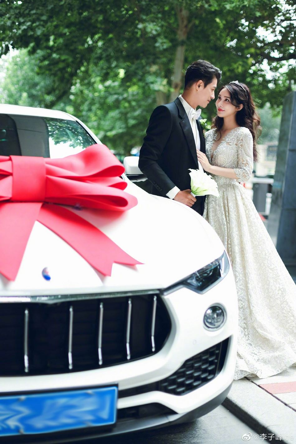 【多图】恭喜❗️李子峰婚礼照曝光❤️甜蜜迎娶林籽
