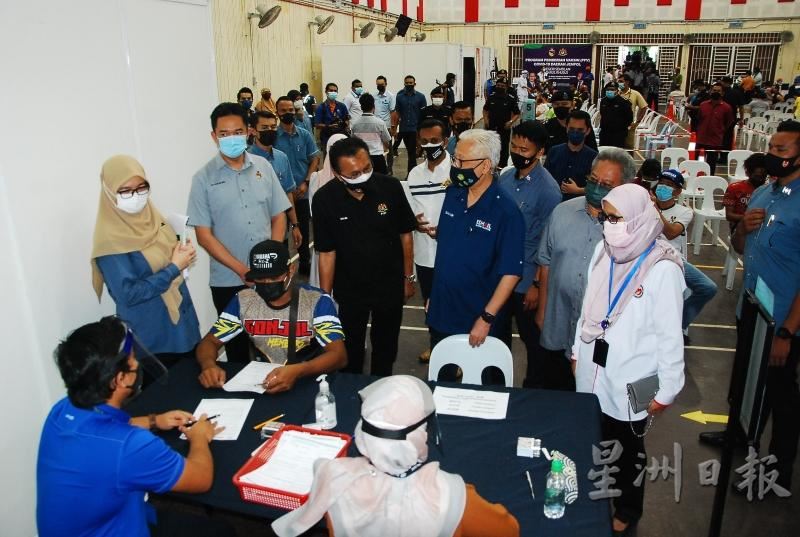 「我们已忍耐了一年多」副首相:为何不能再忍耐多四五个月❓