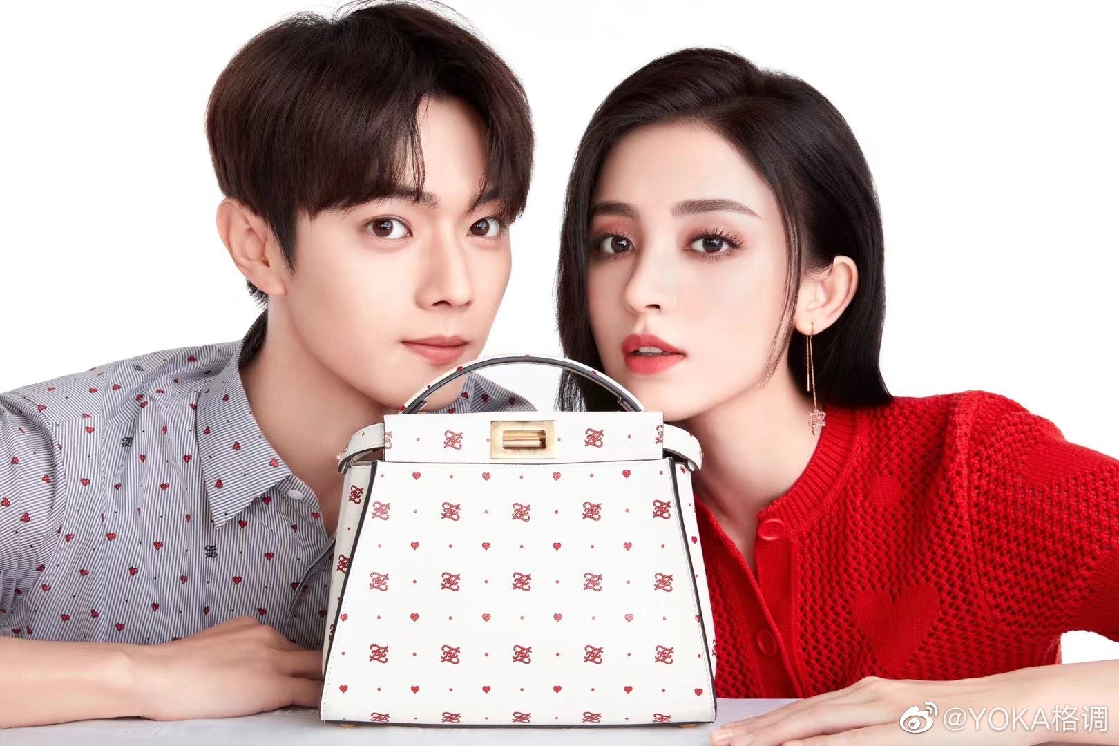 【多图】许凯和娜扎拍摄情侣写真❗️额外登对呢❤️