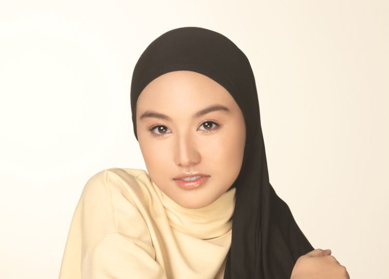 after yuna, malaysian singer layla sania featured on new york’s times square billboard