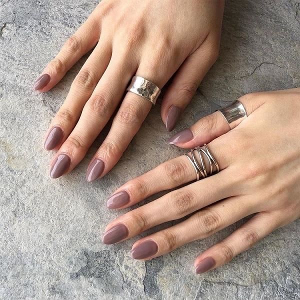 【6款超显白的指甲油颜色】解决黄皮肤的苦恼！