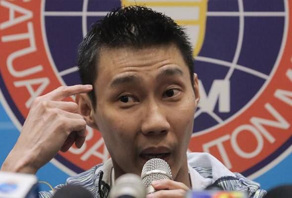 lee chong wei “dismayed” by online abuse to national badminton players