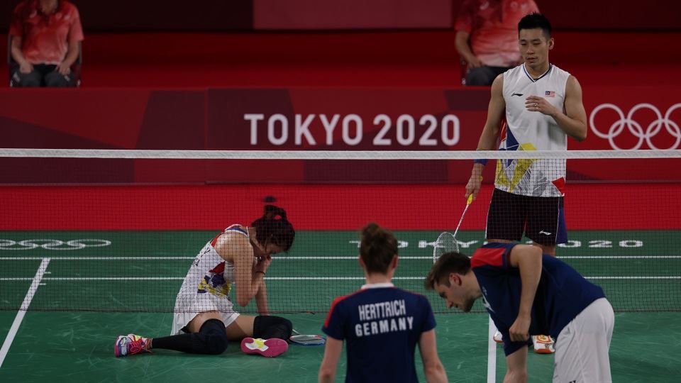 lee chong wei “dismayed” by online abuse to national badminton players