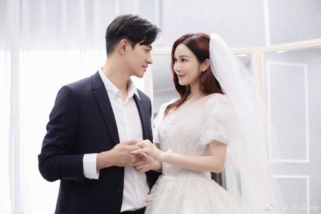 李子峰成功向女友求婚❗️晒唯美婚纱照甜度爆表❤️