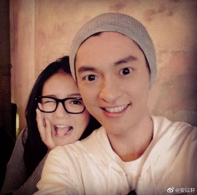 安钧璨去世六周年❗️安以轩发合照悼念：想念💔