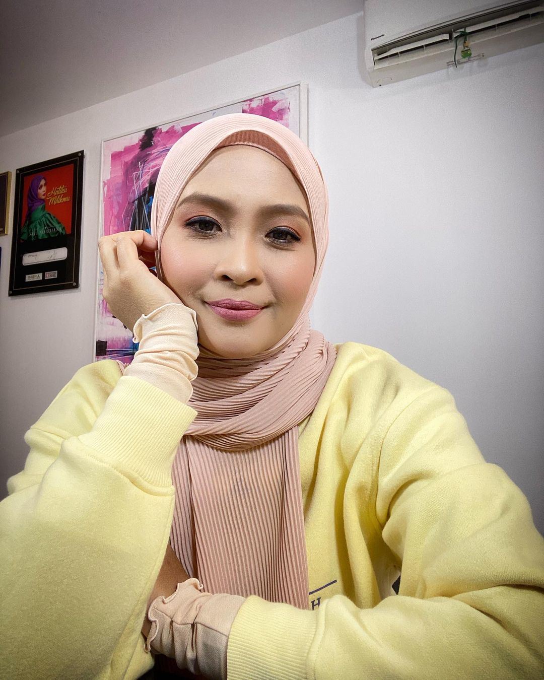 siti nordiana akui pendapatan terjejas akibat pandemik covid-19, hanya harap wang simpanan