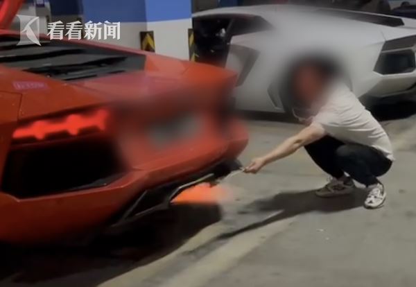 man destroys his lamborghini while trying to barbecue meat with the exhaust