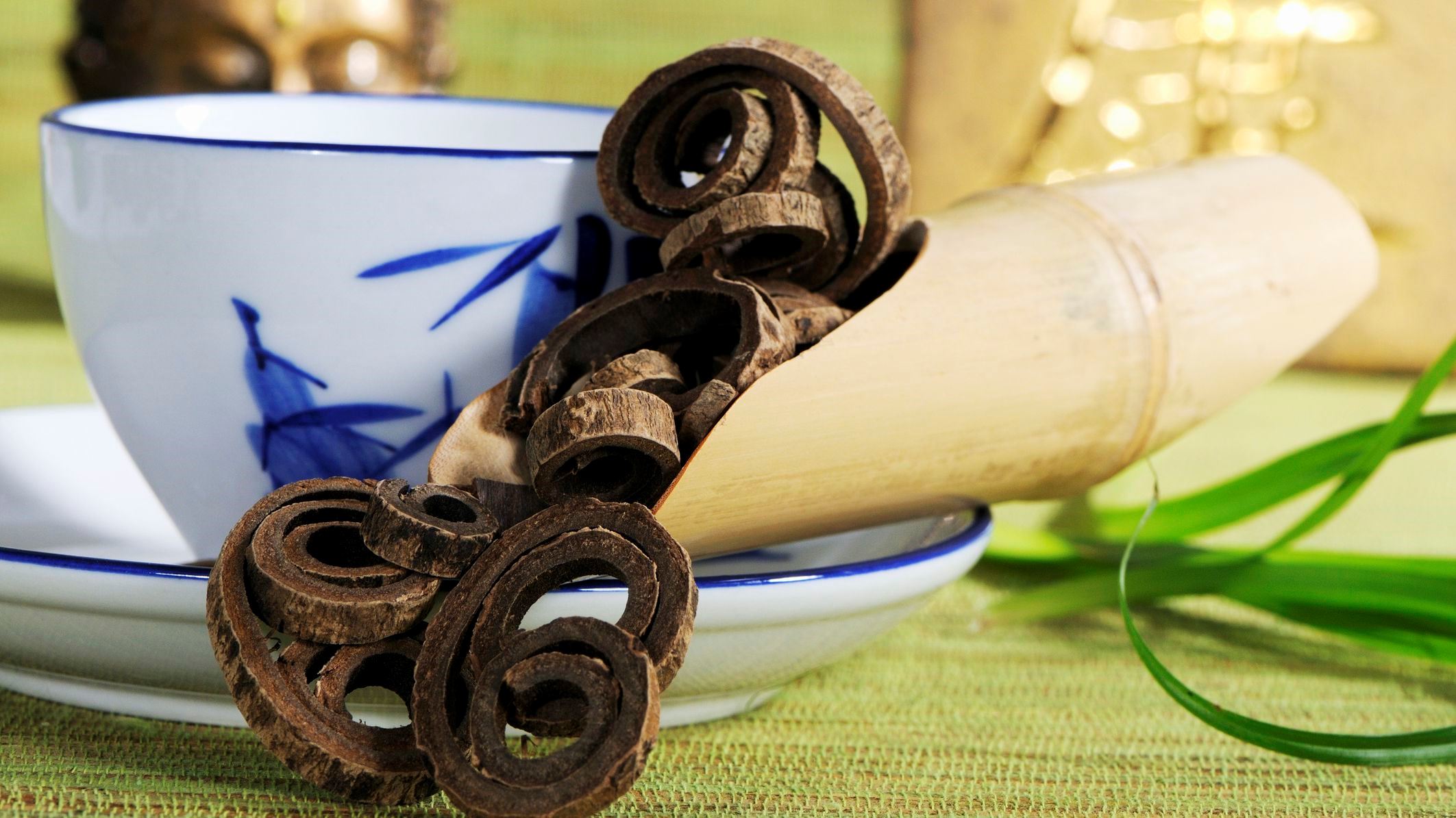 these teas can help calm your mind for a good night’s sleep!