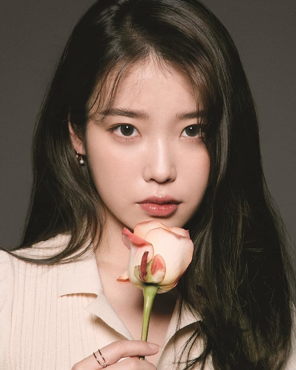 iu「8句超疗愈语录」❗️「不要太担心每件事,反正都会过去的」💜