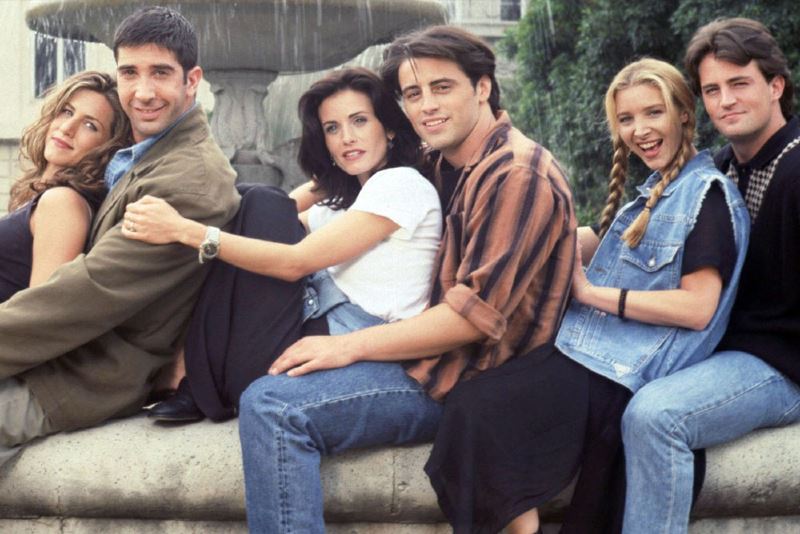 here are some of our favourite moments from the iconic sitcom, friends!