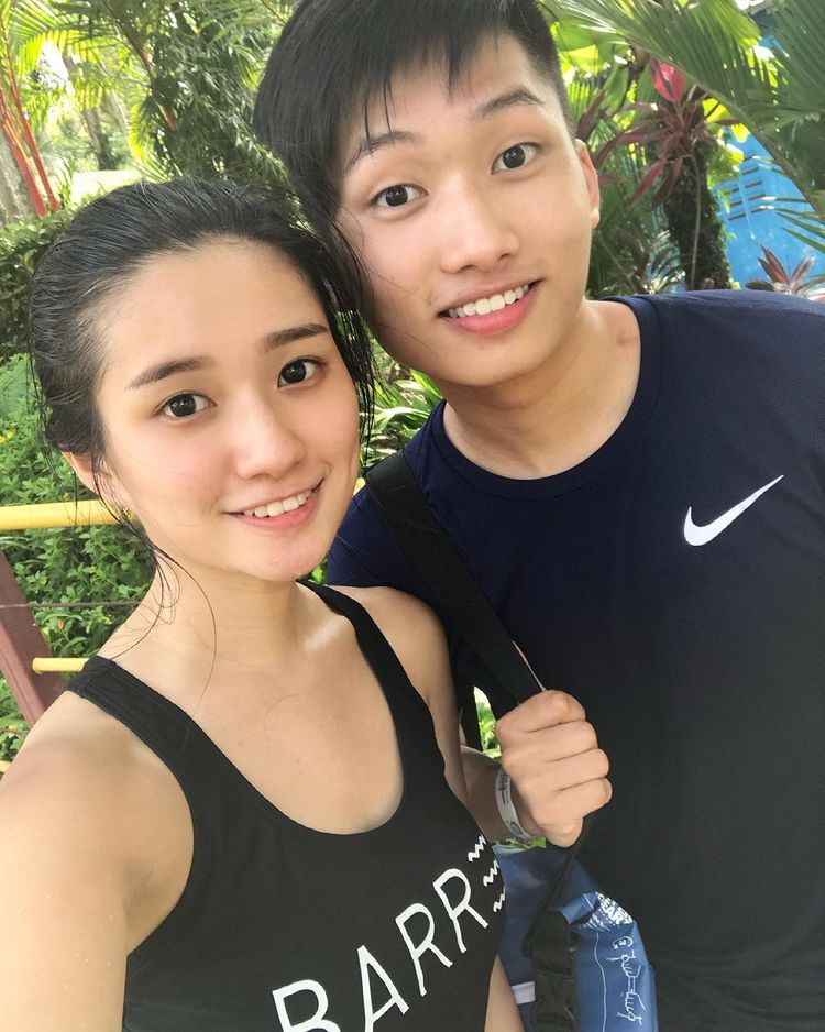 弟弟离世❗️秋雯上载多张合照悼念：好想好想...