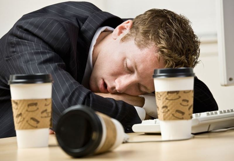 coffee doesn’t wake you up but it makes you tired instead? here’s why!