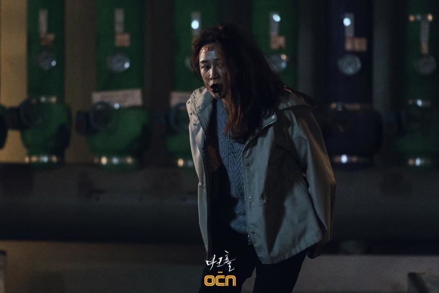 又一部丧尸韩剧❗️《黑洞》加入杀人魔：一呼吸就变丧尸❓