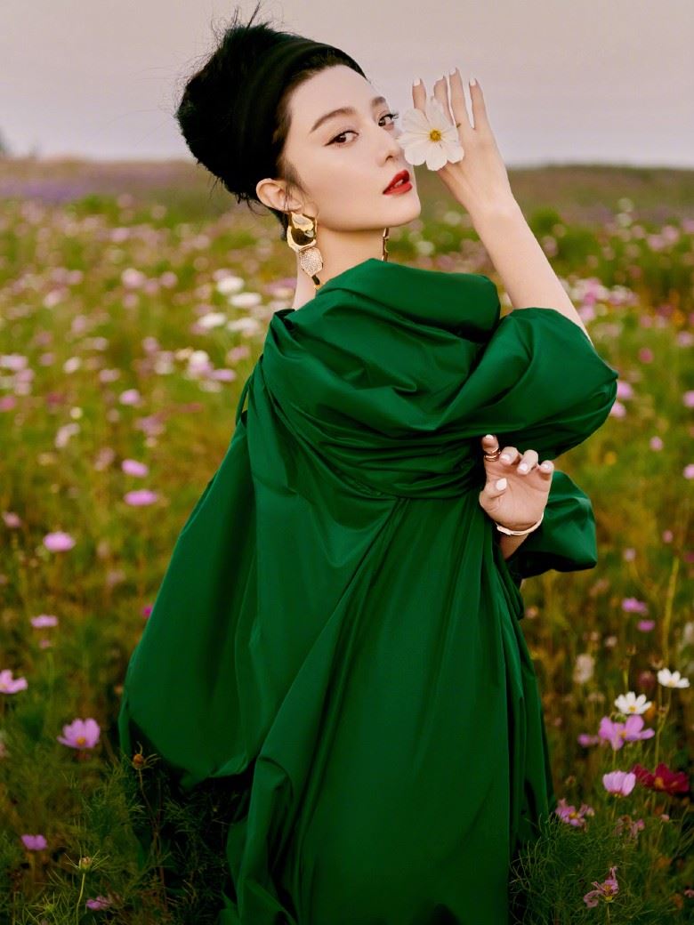 日本网站票选【最漂亮中港台女艺人】❗️杨颖击败杨幂拿第一🔥