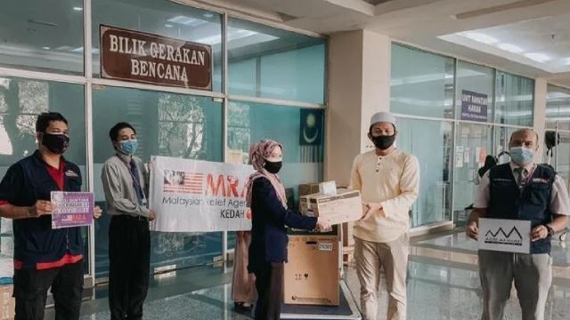 individu sumbang mesin perubatan abg untuk kemudahan hospital, akui dapat inspirasi daripada neelofa