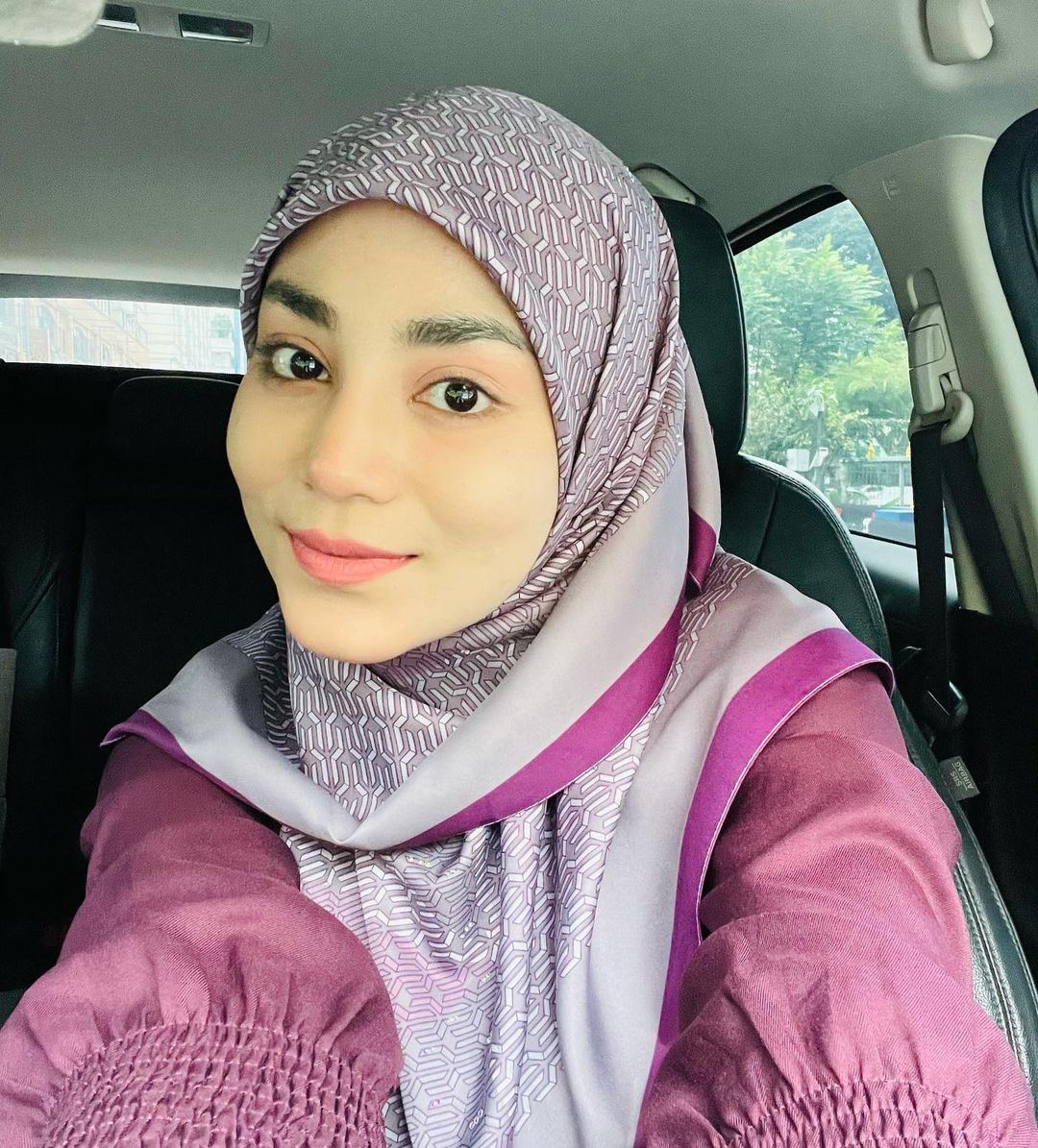 mahu fokus kerjaya, uyaina arshad enggan ulas lanjut kisah cinta bersama raja syahiran