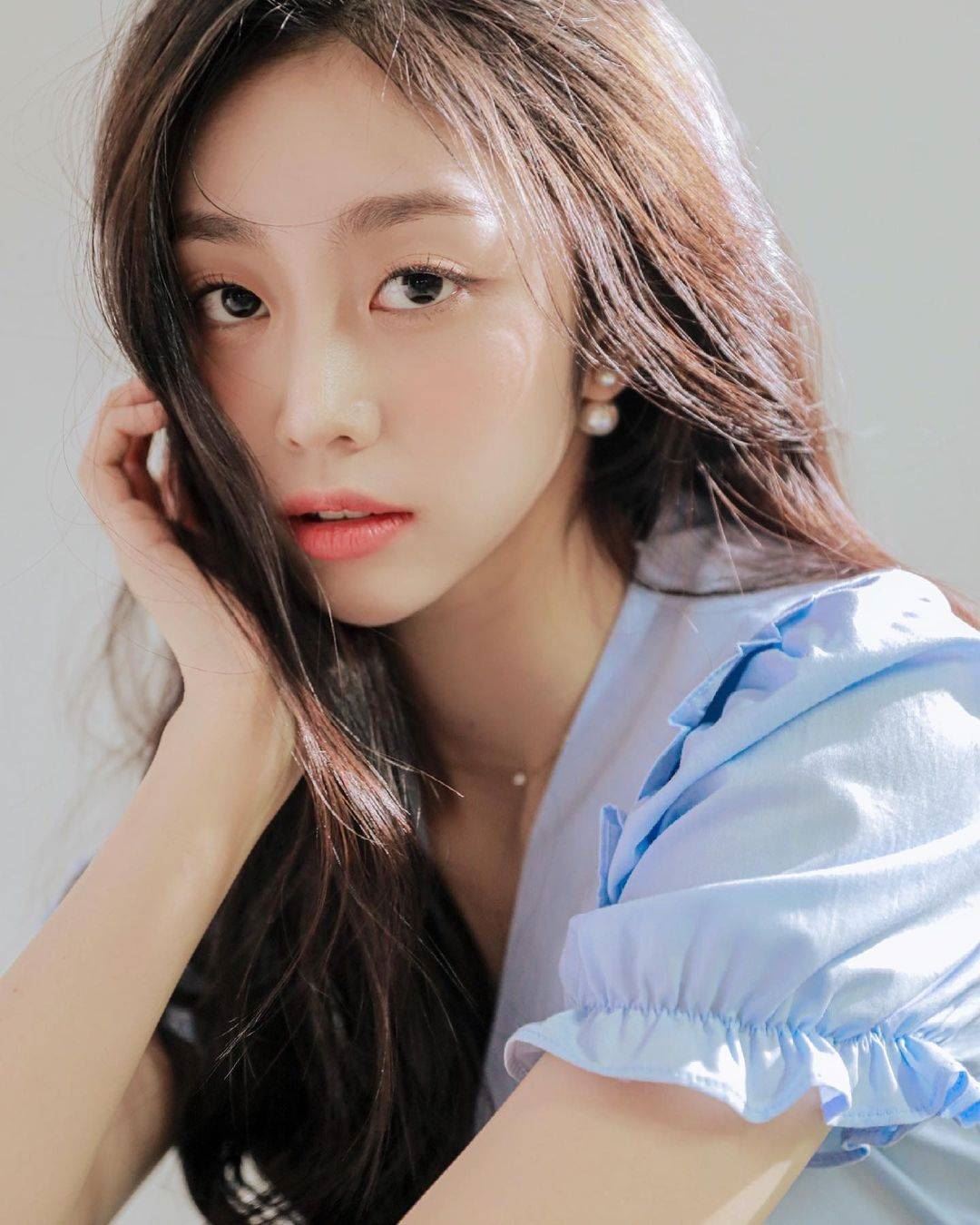 lovelyz智秀确诊新冠肺炎❗️全部成员隔离ing😷