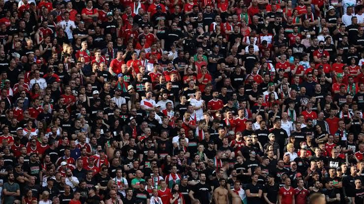 who risau euro 2020 cetus gelombang kes covid-19, penonton melebihi kapasiti dan tidak pakai pelitup muka