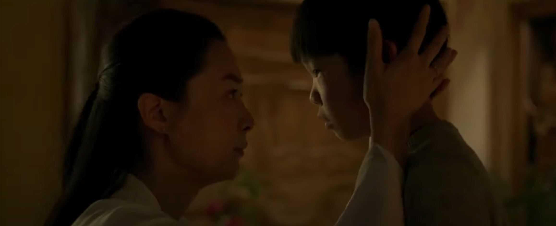 【影片】《尚气》新预告片曝光❗️陈法拉出场啦❗️饰演梁朝伟的老婆