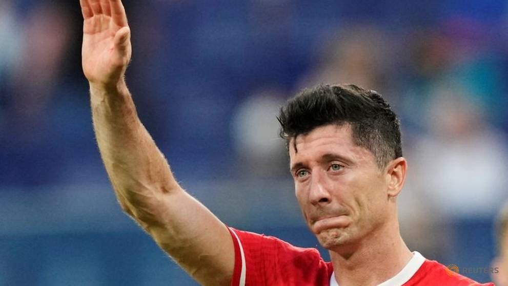euro 2020 - lewandowski dan poland pulang awal