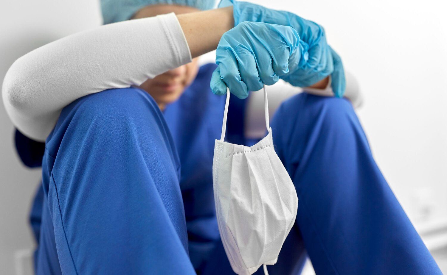 sebilangan besar petugas barisan hadapan hadapi burnout