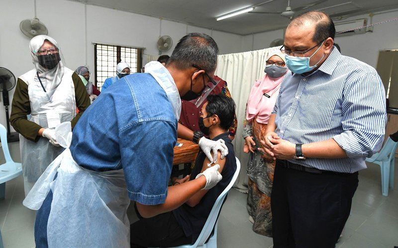 usah guna ruang solat dalam masjid jadi tempat suntik vaksin covid-19