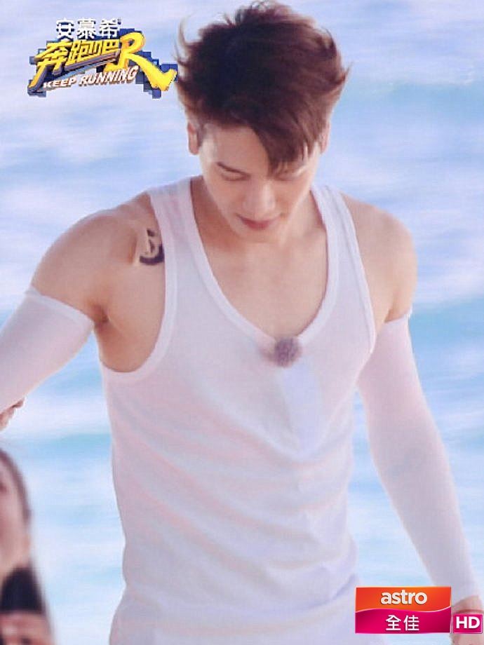 【多图】「奔跑吧」最新一集还有王嘉尔呢❗️“消暑特辑”好养眼呢🔥