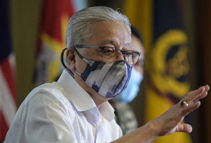 3 areas in the petaling district in selangor will go under emco