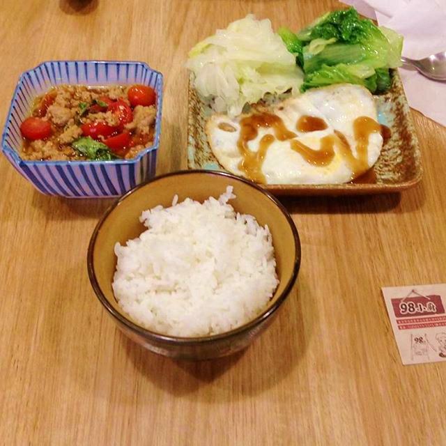 开始觉得自己老了？盘点7个“初老”症状！