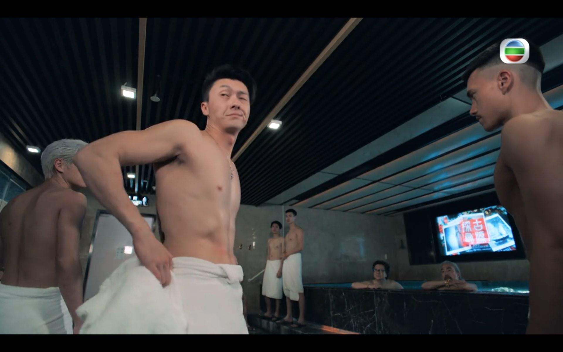 【刑侦日记】连续12套剧「脱衣秀身材」❗️盘点王浩信的12个秀肌肉画面🔥