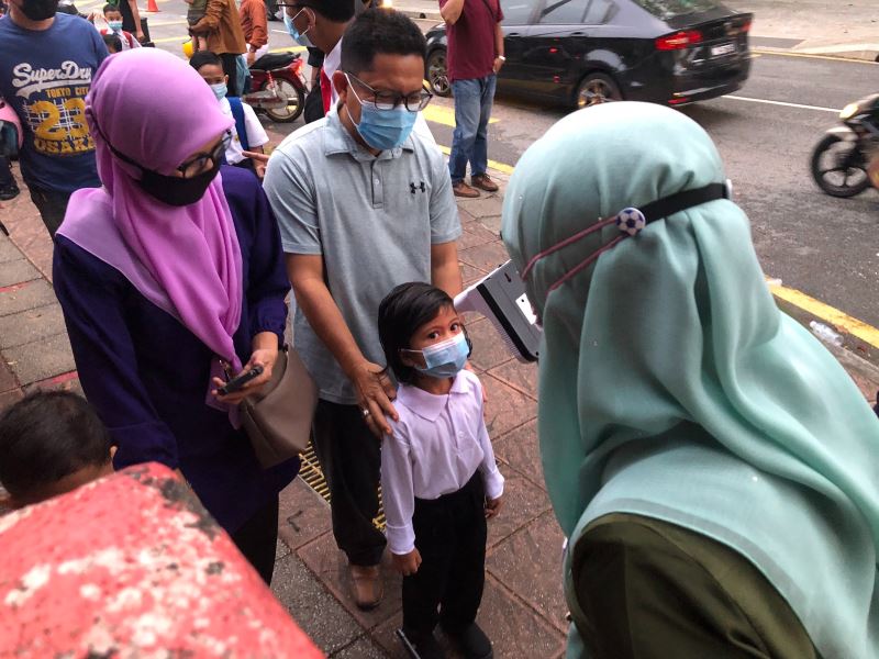 parents, teachers and students equally happy to return to school