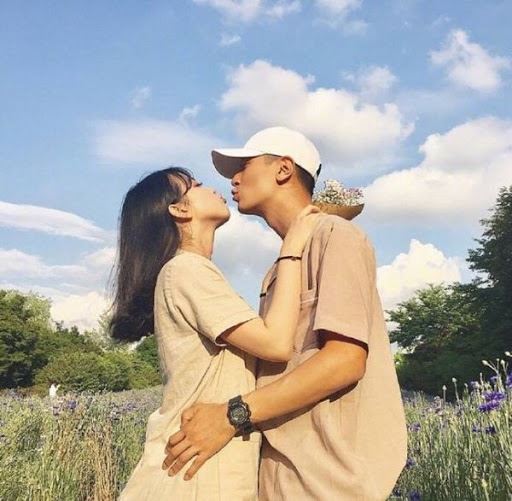 男生偷偷暗恋你的9大表现，脱单的机会到了！