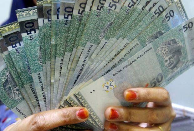msian woman took rm418k out of mother’s account for scammer “lover”