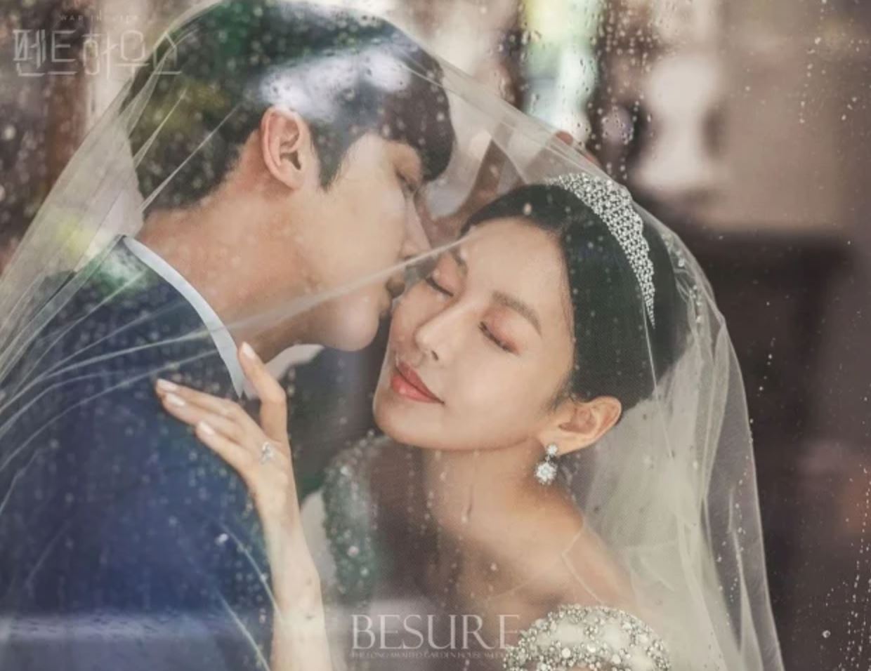 📺《penthouse》婚纱照超专业👰网友：顶楼最正经的是婚纱照