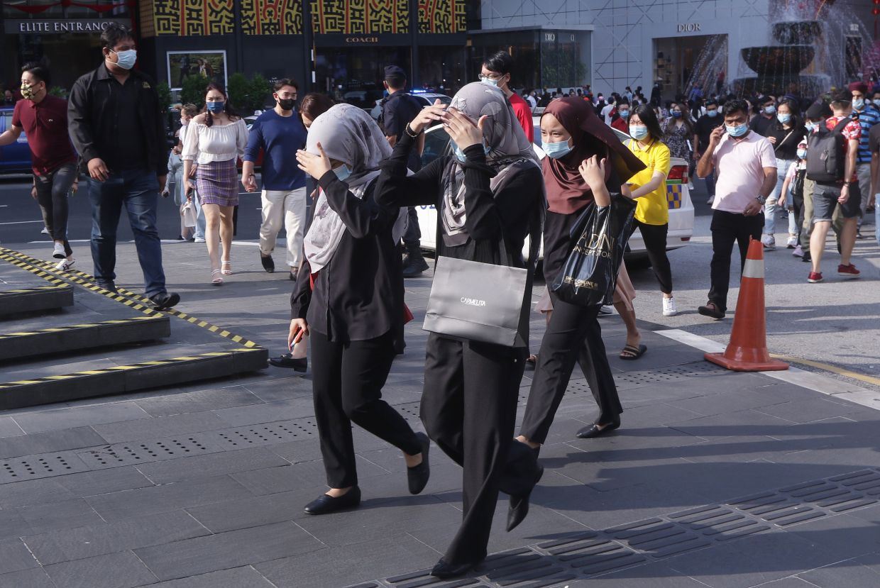 hot weather to last till mid-april! 