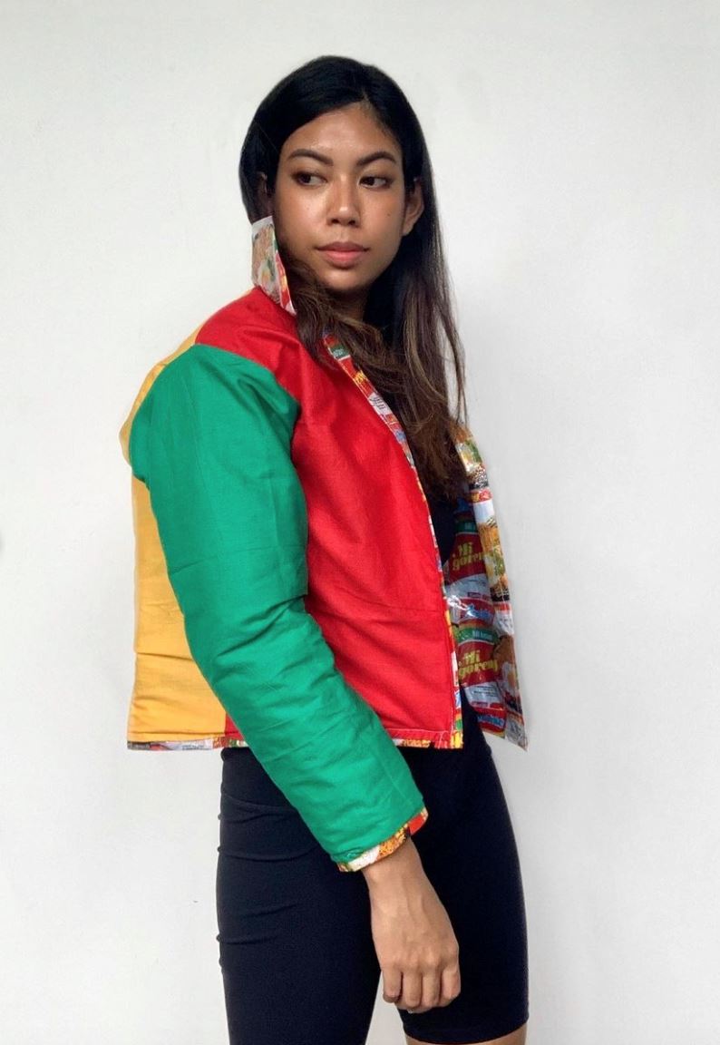 indonesian woman creates reversible jacket made out of mi goreng packets