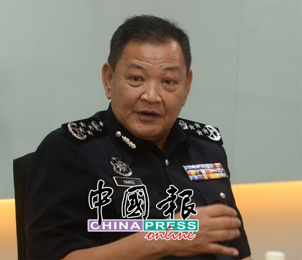 👮警队重启特别招募计划❗️招华裔子弟当警察