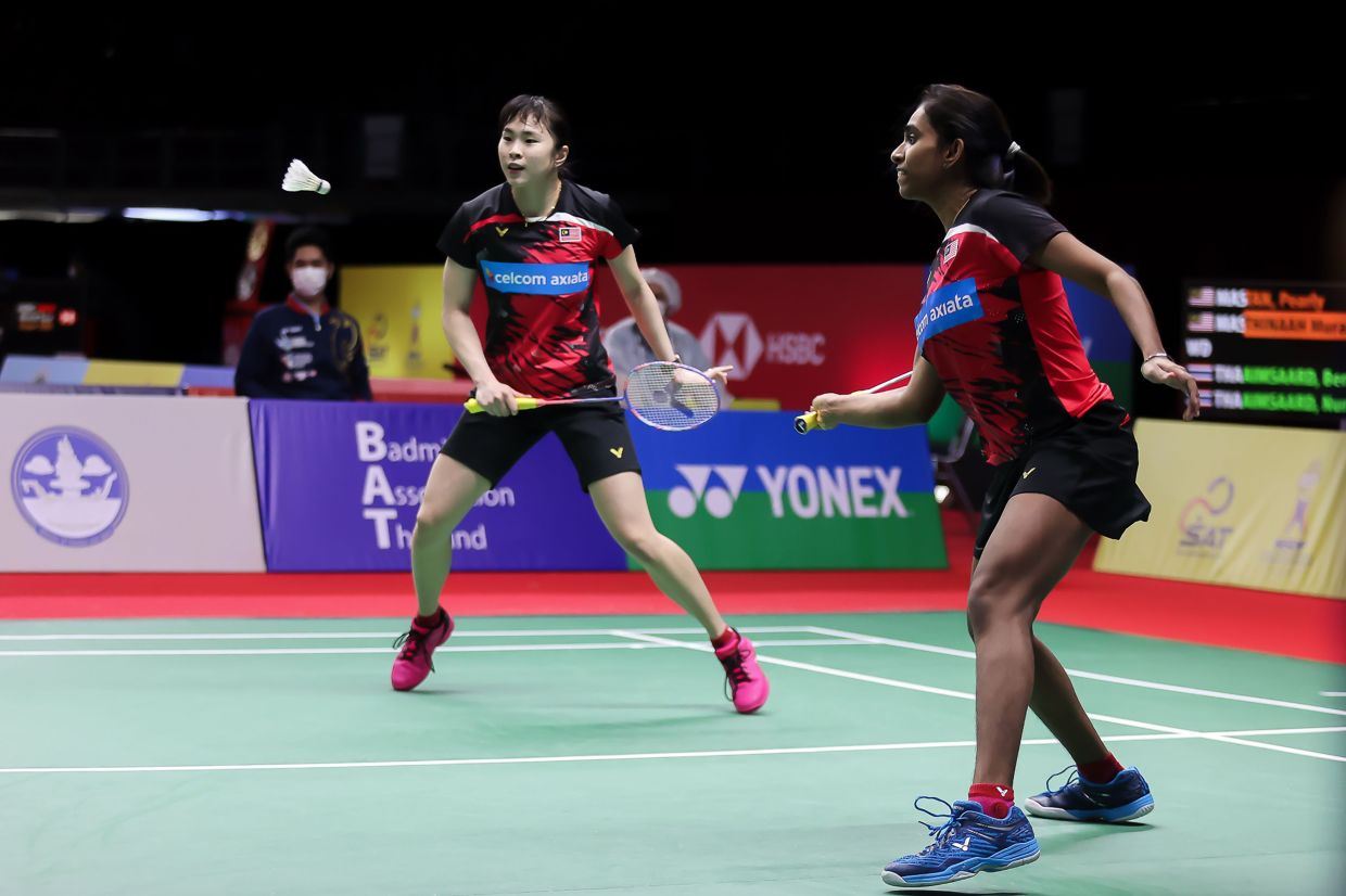 malaysia’s pearly-thinaah crowned swiss open champions!
