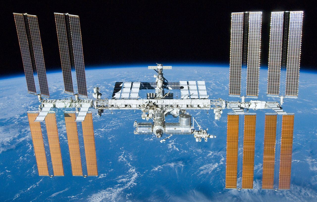 microbes “unknown to science” discovered on international space station