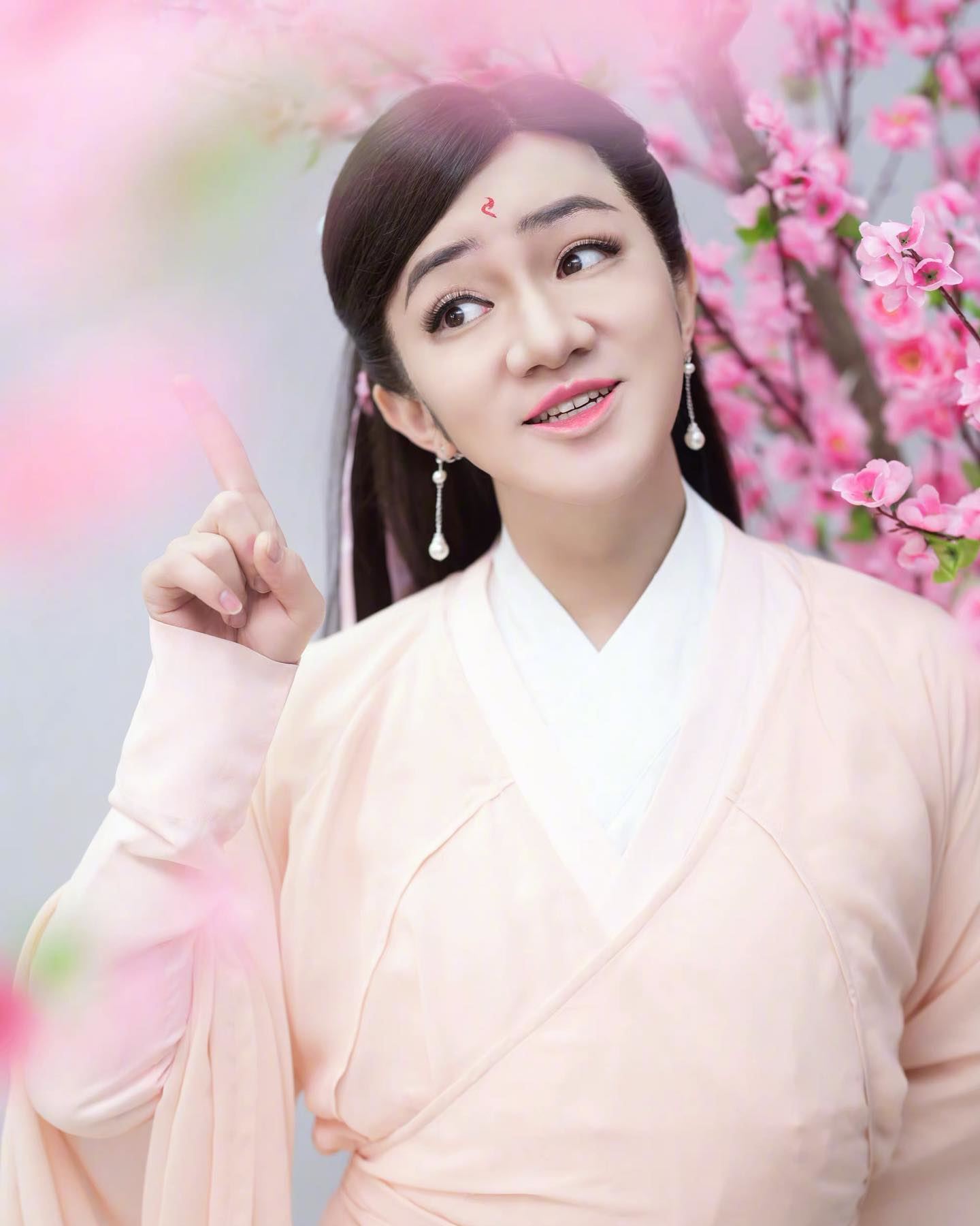 😍王祖蓝「神还原」迪丽热巴❗️网友赞：四海八荒绝色美女