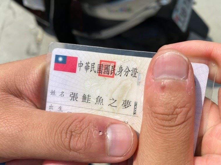 man who changed name to ‘salmon dream’ for free food is stuck with it for life