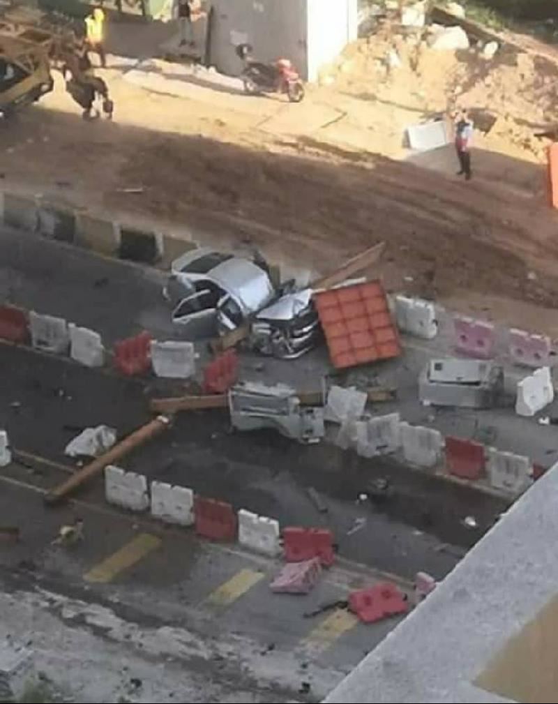 ⚠️suke工地铁架砸车❗️造成2人死亡2人受伤