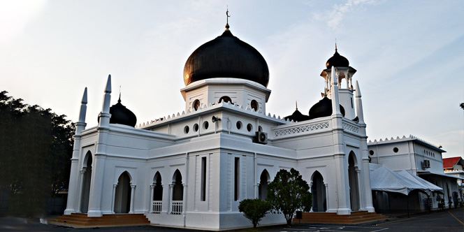 mulai hari ini perlis benarkan jemaah rapatkan saf ketika solat di masjid