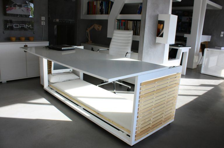 this ‘nap desk’ is the perfect office escape for when it gets too stressful